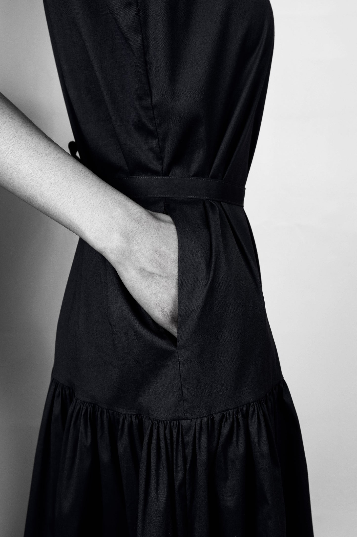 GUILLOTINE Black Frill Dress