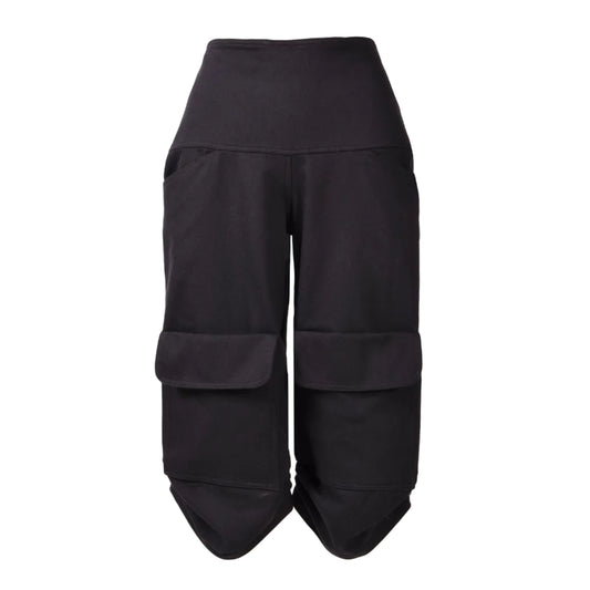 GUILLOTINE Three-Quarter Pleated Pants