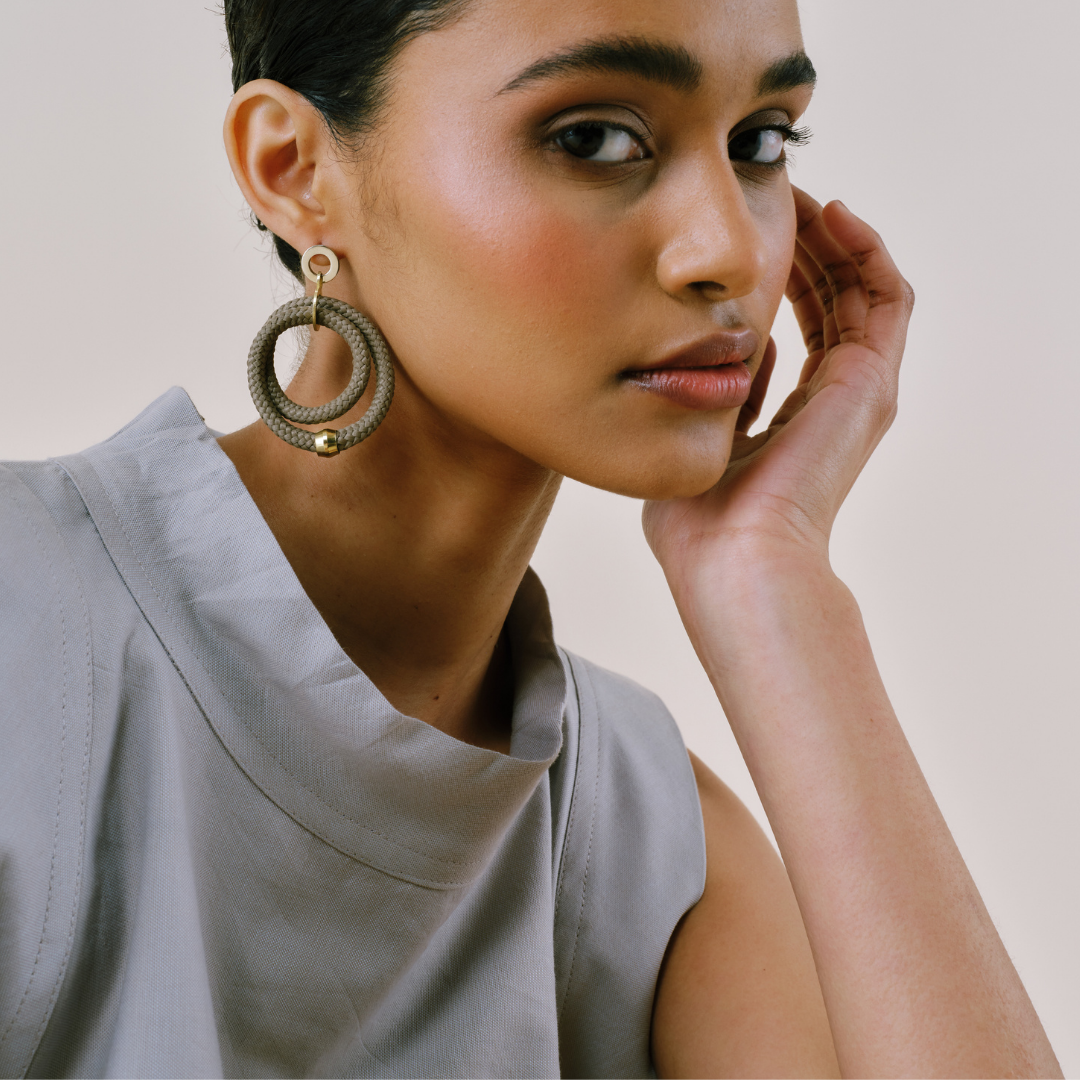 PICHULIK Arista Earrings- Khaki