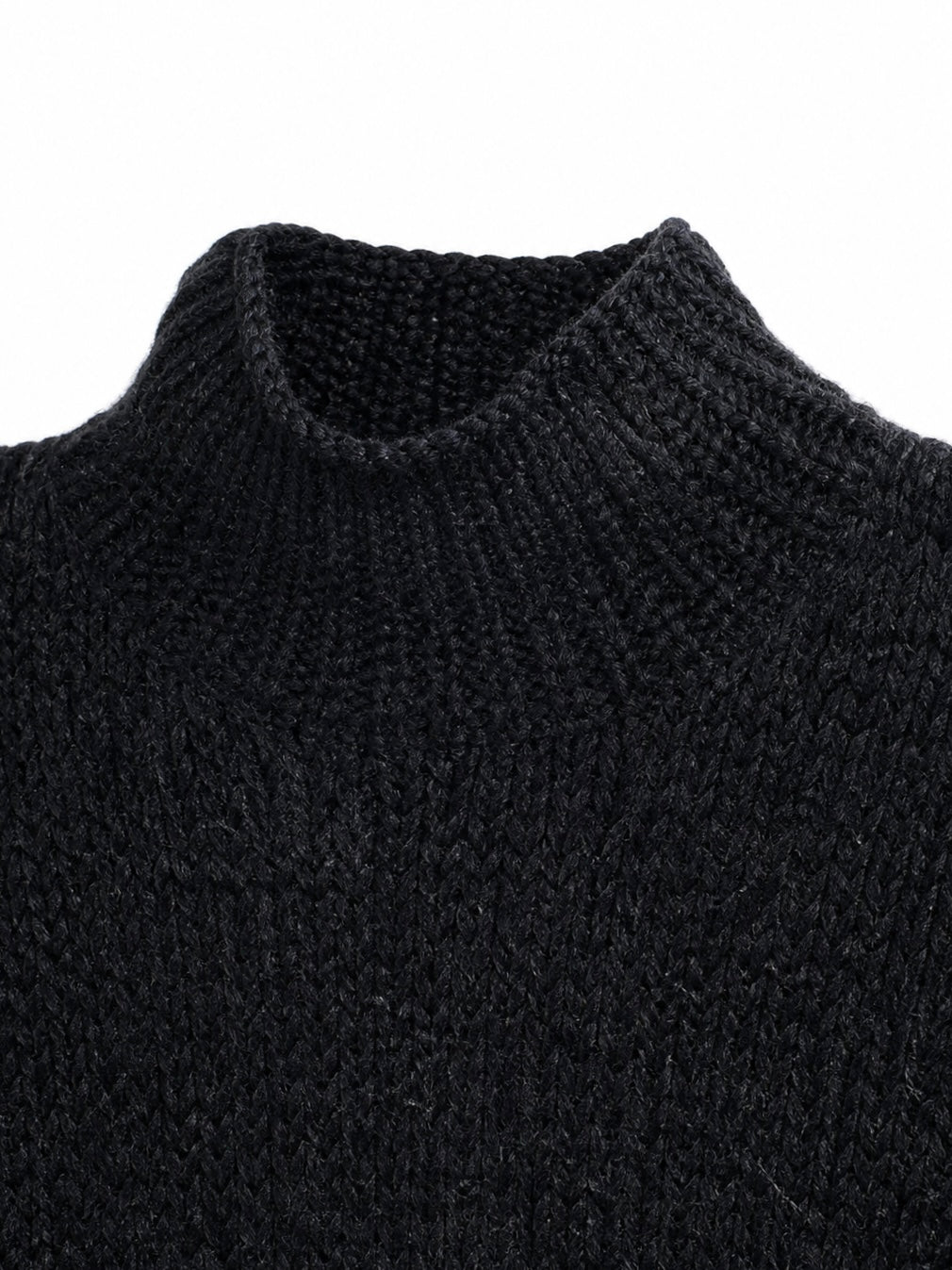 Wrapt x Guillotine | Halo Shell | Black