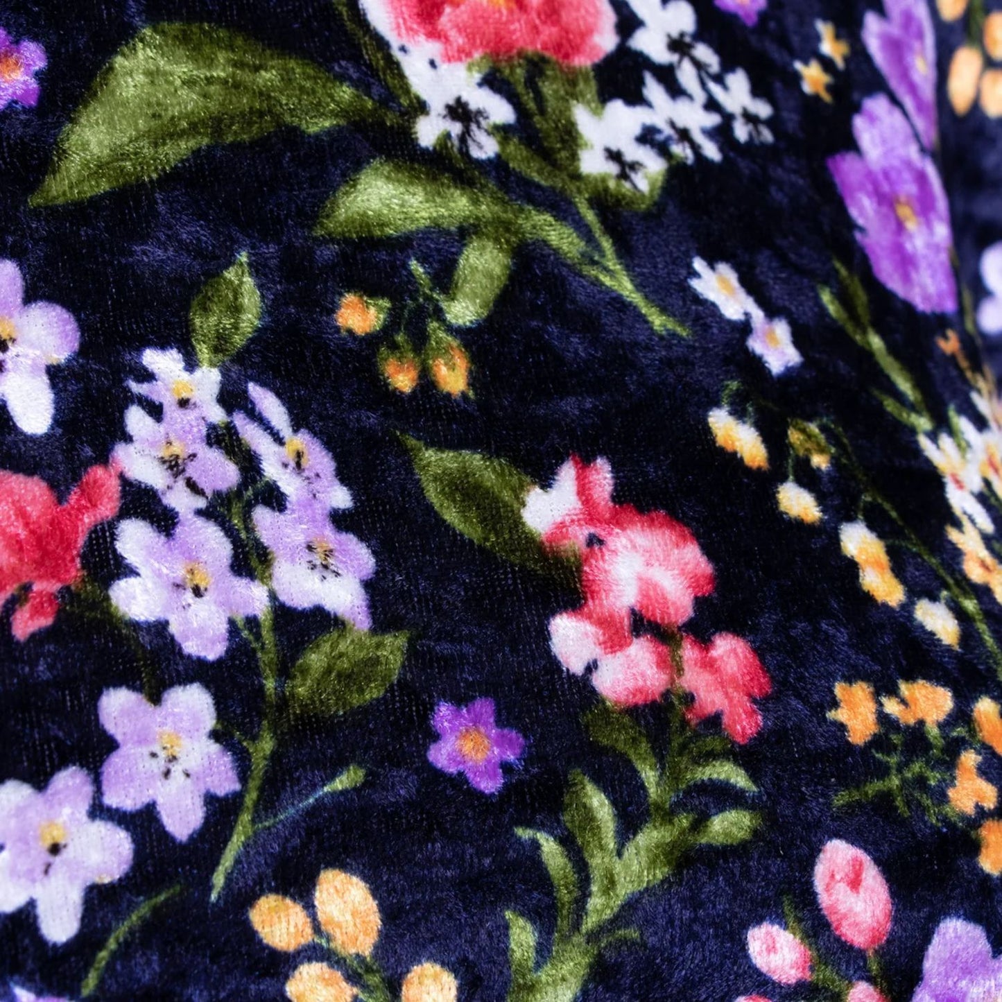 GUILLOTINE Floral Velvet Roll Neck