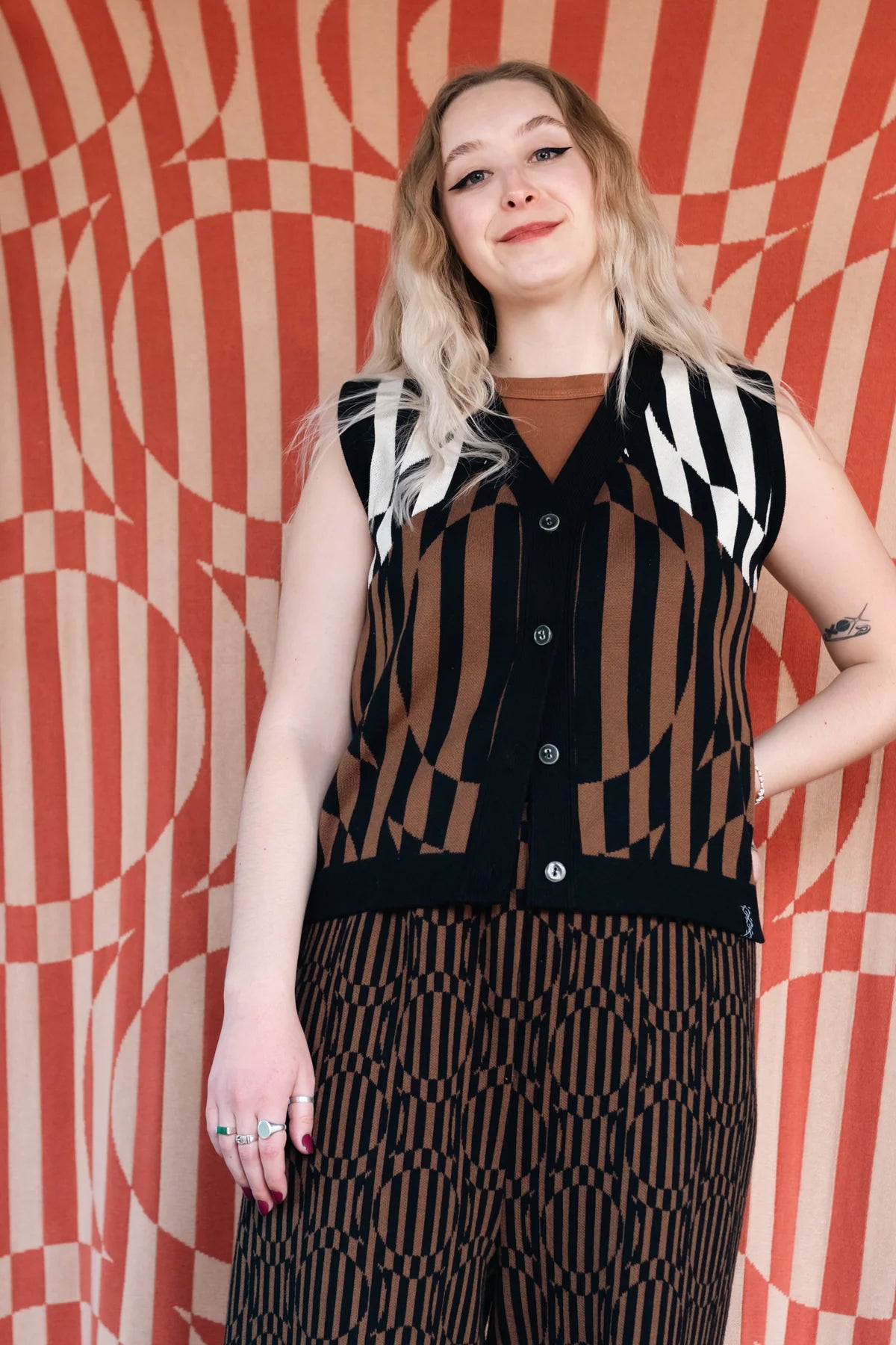 ROMARIA Full Circle Vest