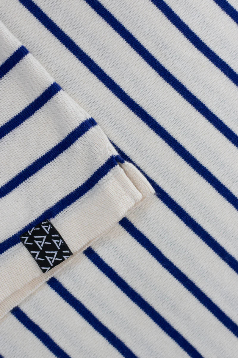 ROMARIA | Peace Vessel Tee