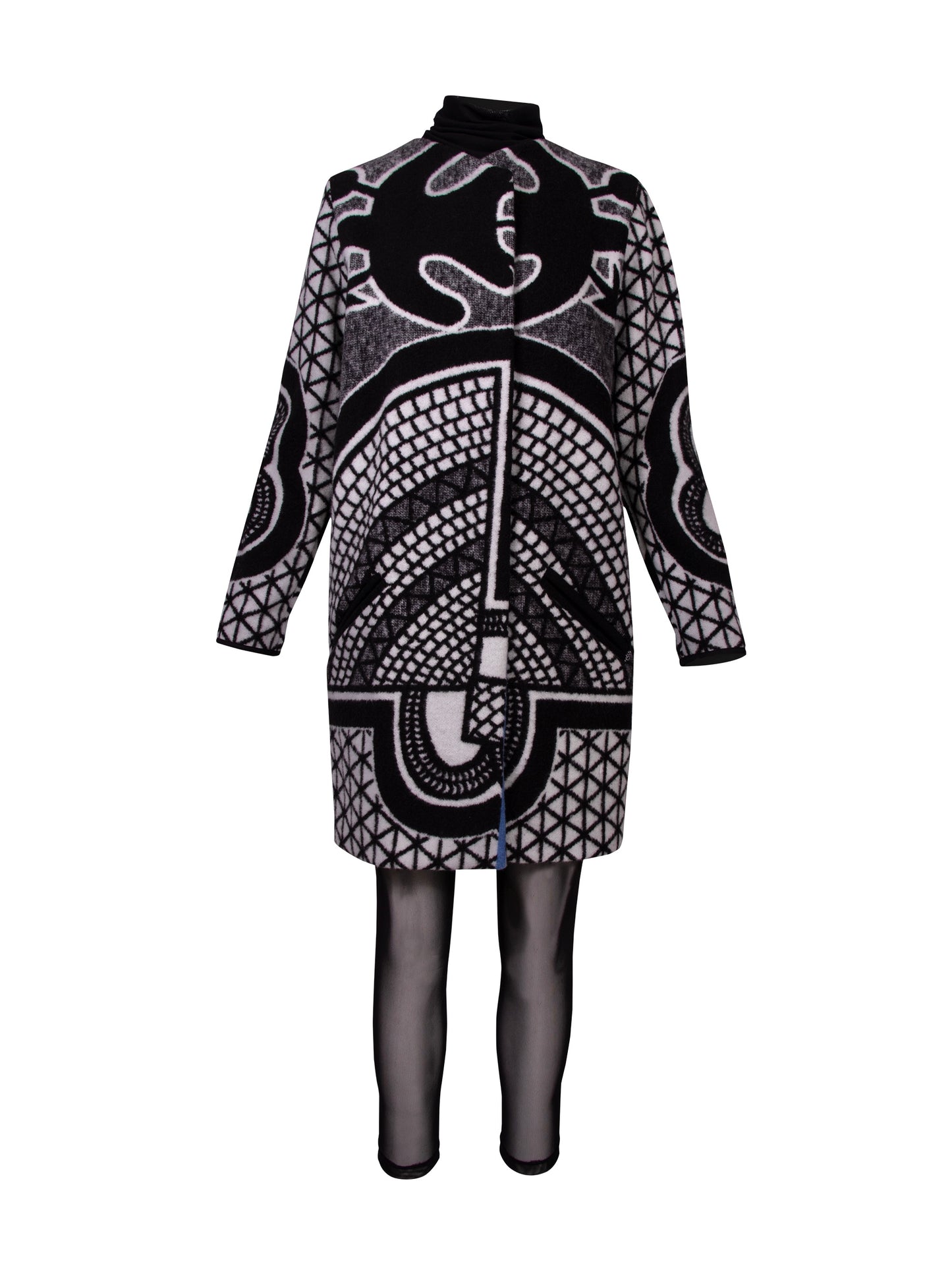 GUILLOTINE White / Black Basotho Blanket Coat